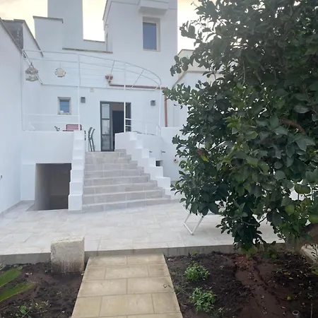 Casa Duda Salento * Корильяно-д'Отранто